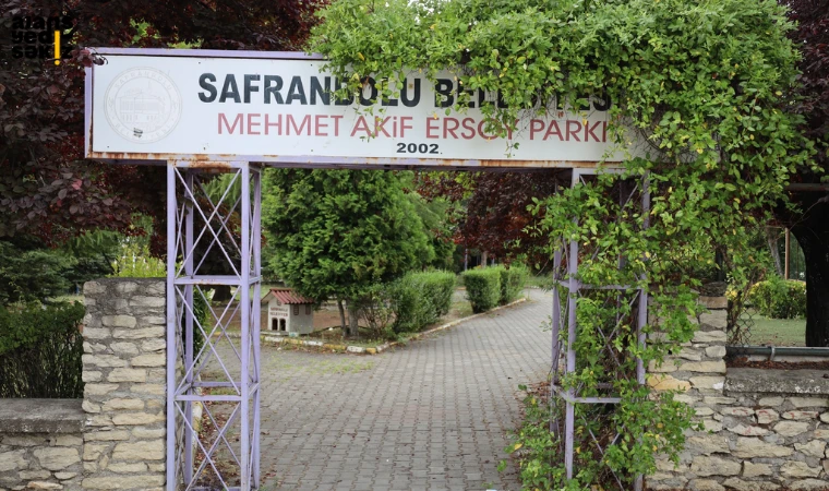 Safranbolu Belediyesi, Emek ve Atatürk Mahallelerindeki parkları yeniliyor.