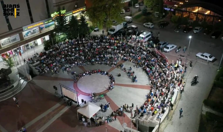 Türk milli takımı'nın çeyrek final maçı Safranbolu’da dev ekranda izlenecek.