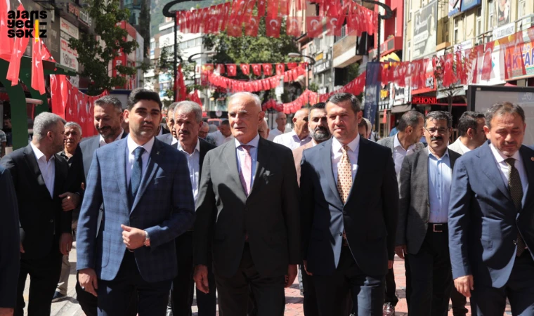 AK Parti Genel Bş. Yrd. Yılmaz, Karabük'e gelerek basın toplantısı düzenledi.