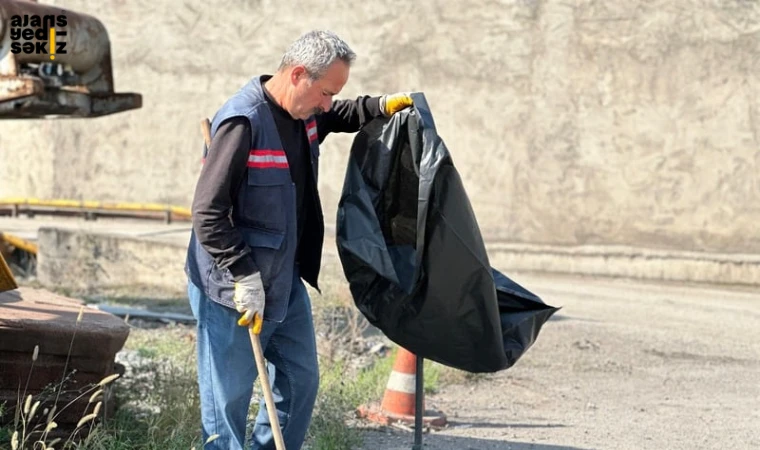 Antepoğlu Sanayi Sitesi’nde geniş çaplı temizlik çalışması yapıldı.