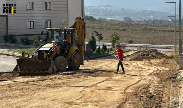 Karabük Belediyesi, Belen Toki’de altyapı ve peyzaj düzenleme çalışmaları başlattı.