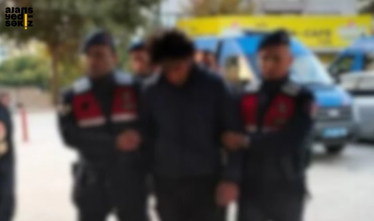 Karabük’te jandarma ekiplerinin düzenlediği iki ayrı operasyonda uyuşturucu ve silah ele geçirildi.