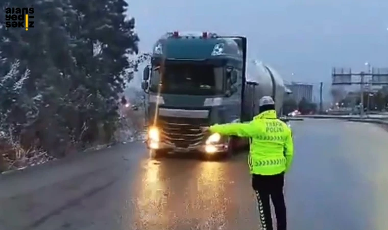 Valilik, kar ve buzlanmaya karşı tüm ekiplerin sahada olduğunu duyurdu!