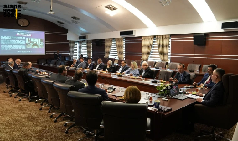 Karabük Üniversitesi, 13 Mayıs’ta meslek kuruluşlarıyla üniversite-şehir iş birliğini değerlendirdi.