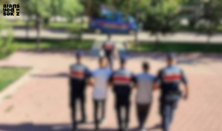 Jandarma 3 Şüpheliyi Gözaltına Aldı, Metamfetamin Ele Geçirildi.