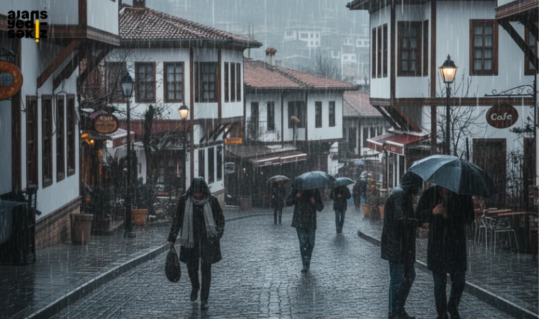 Valilik, kuvvetli sağanak ve oluşabilecek risklere karşı vatandaşları uyardı.