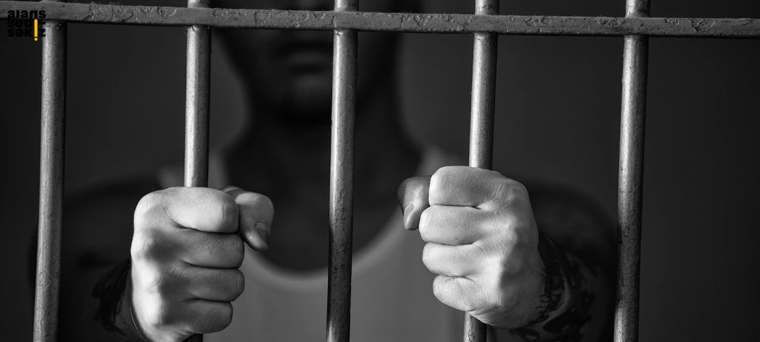 Organize suç örgütlerine yönelik operasyonlarda 552 çete çökertildi.