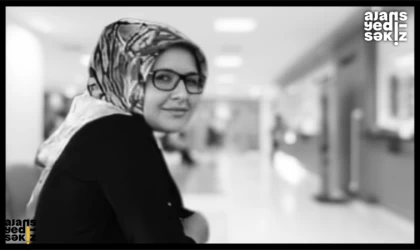 Serçe Parmağını Isırıp, Kopartarak Yuttu!