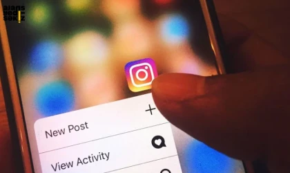 Instagram’a yeni gelen özellik sayesinde,hikayelerede yorum yapılabilecek.