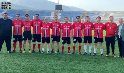 Karabük Adliyesi’nin bahar futbol turnuvası rekabet dolu müsabakalara sahne oluyor.