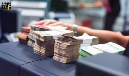 Türkiye'de, banka hesaplarının %89'unda 10 bin ₺'nin altında para bulunuyor.