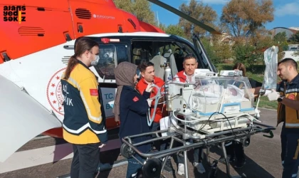 170 günlük Kerem bebek, hava ambulansı ile Karabük'e getirildi.