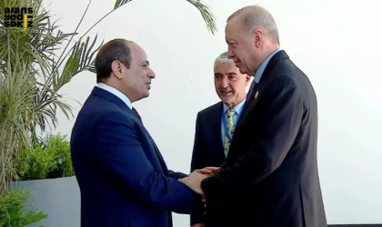 Erdoğan, Sisi tarafından bizzat karşılandı; "Gazze Zirvesi" başlıyor.