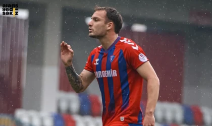 Karabük İY sahasında Çayelispor'u 2-0 mağlup ederek ligde 3 puan topladı.