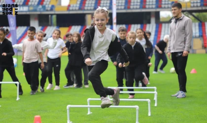 Karabük’te Dünya Kız Çocukları Günü, spor dolu etkinliklerle kutlandı.