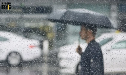 Valilik, kuvvetli sağanak ve oluşabilecek risklere karşı vatandaşları uyardı.