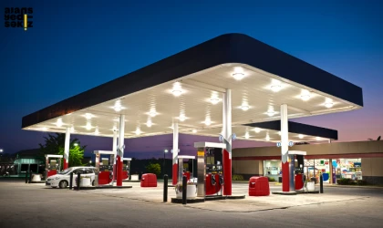 Sektör yetkilileri motorine 2,50 liralık zam beklendiğini açıkladı.