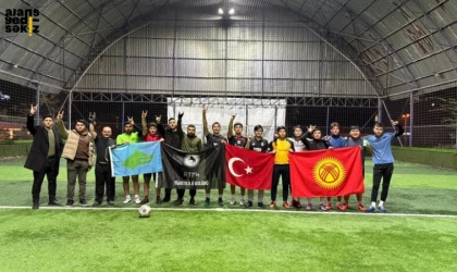 Türkoloji Topluluğu ile Kırgız soydaşlarımız dostluk maçında buluştu.